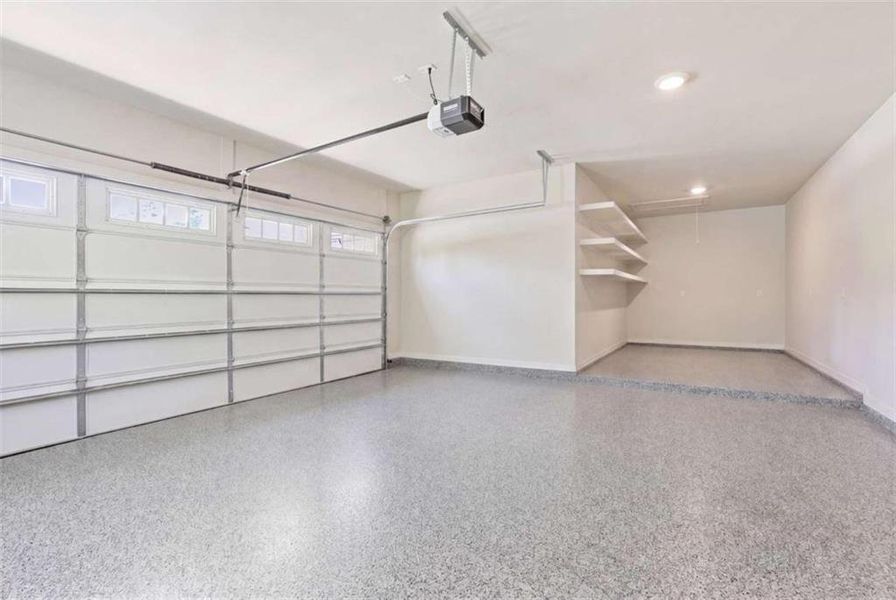 Spacious, unfurnished interior of a new home in , Clarkesville (Image 26).