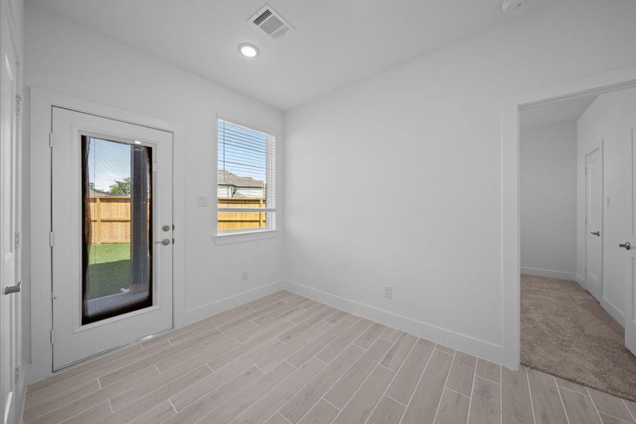 Spacious, unfurnished interior of a new home in Sienna, Missouri City (Image 16). Spacious, unfurnished interior of a new home in Sienna, Missouri City (Image 16).