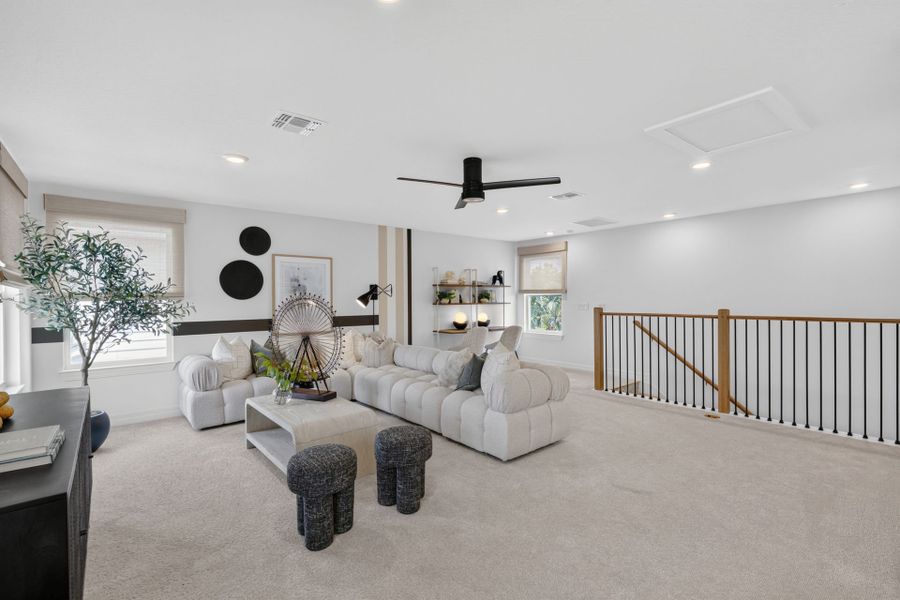 Representative furnished interior of a home built from the Coral Grand by Pulte Homes in Lakehaven Estates, Clermont (Image 7). Representative furnished interior of a home built from the Coral Grand by Pulte Homes in Lakehaven Estates, Clermont (Image 7).