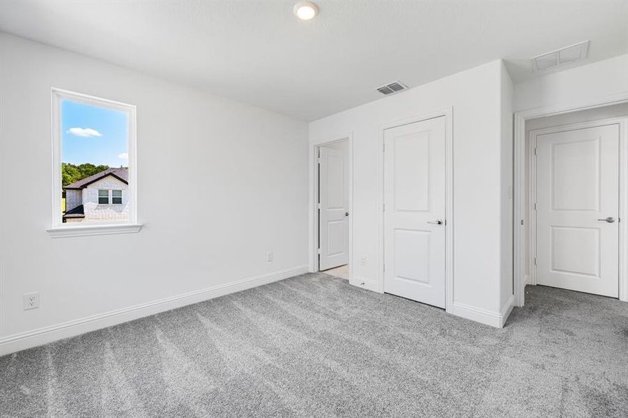 Spacious, unfurnished interior of a new home in Stoneridge, Melissa (Image 14).