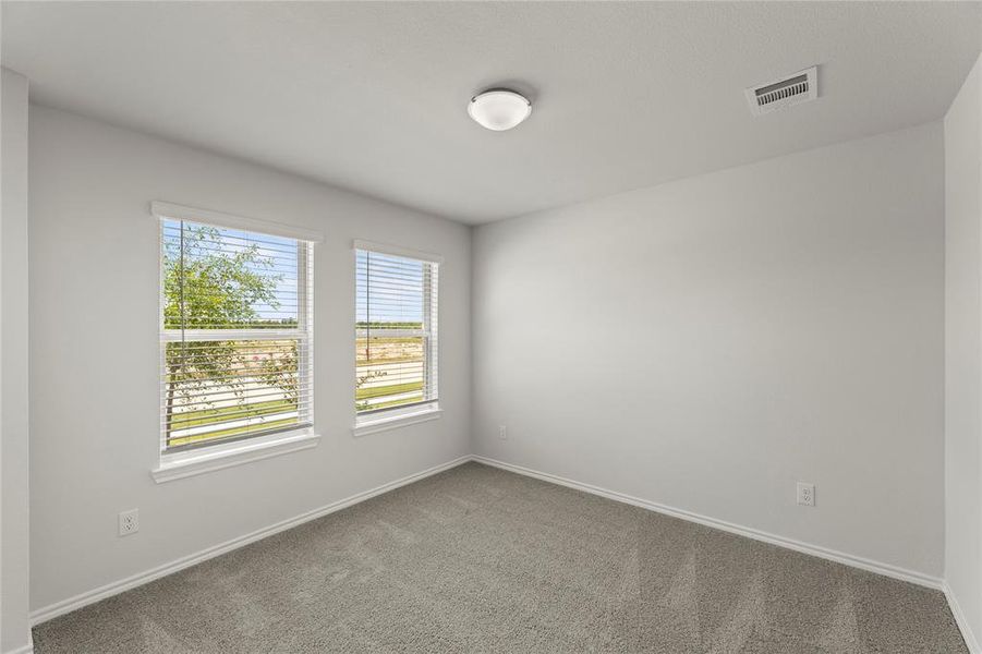 Spacious, unfurnished interior of a new home in Northspur, Terrell (Image 16).