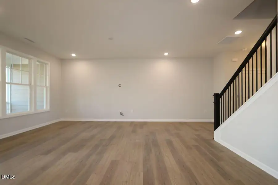 4256588_50034 4256588_50034