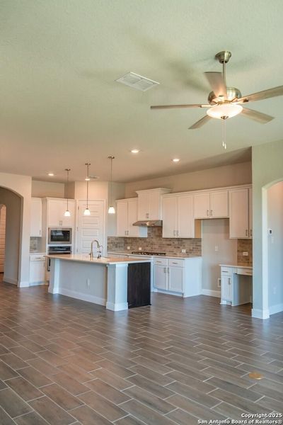 Furnished interior view inside a new home in Annabelle Ranch, San Antonio (Image 2).