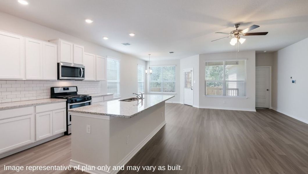 Representative furnished interior of a home built from the The Salerno by D.R. Horton in Veranda, San Antonio (Image 4).