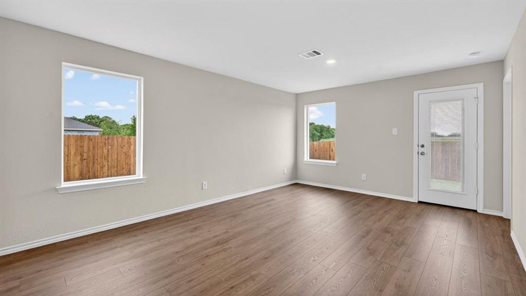 Spacious, unfurnished interior of a new home in The Hills of Sherman, Sherman (Image 25).