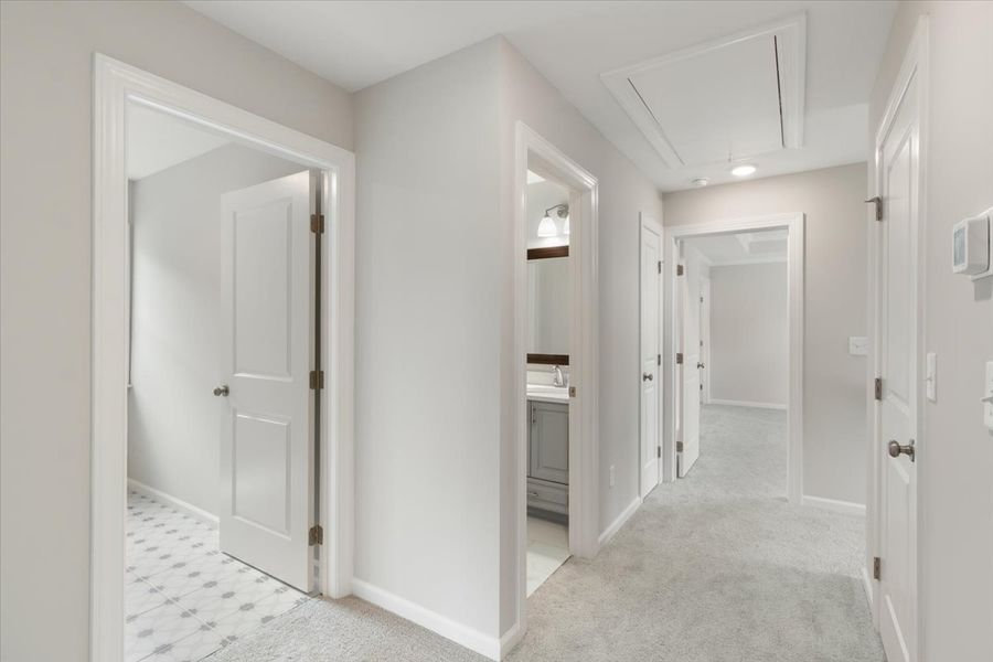 Hallway to Primary Bedroom | 6244 Canterbury Farms Pkwy