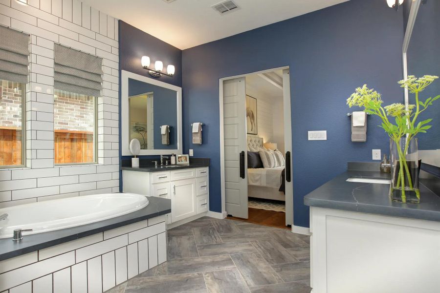 The Parkhill Primary Bath The Parkhill Primary Bath