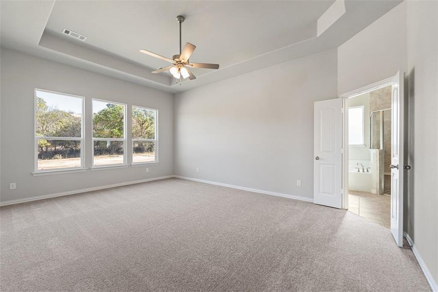 Spacious, unfurnished interior of a new home in Oak Grove Addition, Springtown (Image 36). Spacious, unfurnished interior of a new home in Oak Grove Addition, Springtown (Image 36).