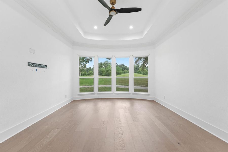 Spacious, unfurnished interior of a new home in , Houston (Image 14).