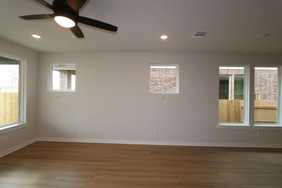 Spacious, unfurnished interior of a new home in Flora, Hutto (Image 28).
