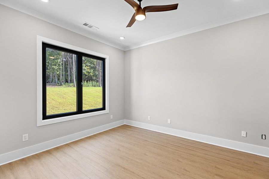 Spacious, unfurnished interior of a new home in , Jefferson (Image 34).