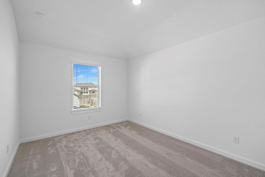 Spacious, unfurnished interior of a new home in Fulbrook on Fulshear Creek 60', Fulshear (Image 31). Spacious, unfurnished interior of a new home in Fulbrook on Fulshear Creek 60', Fulshear (Image 31).