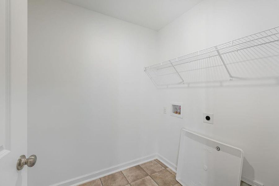 Spacious, unfurnished interior of a new home in Somerset at Veterans Memorial, Mableton (Image 31).