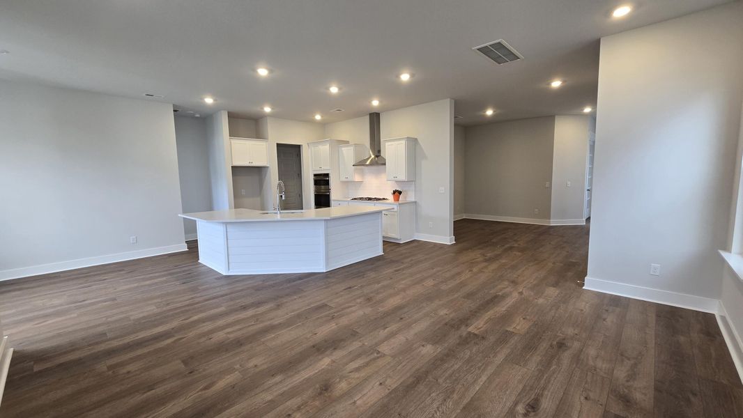 Image 37 of a home in .