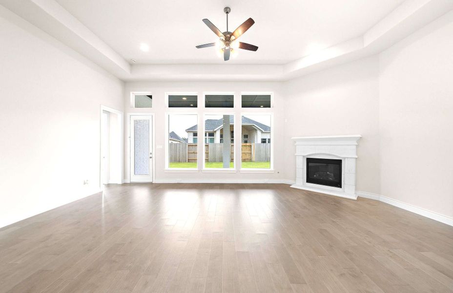 Representative unfurnished interior of a home built from the 2855AU by Ravenna Homes in Audubon 60′, Magnolia (Image 33).