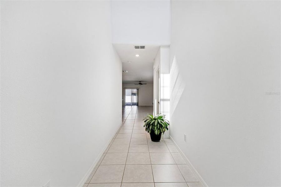 Spacious, unfurnished interior of a new home in , Zephyrhills (Image 31).