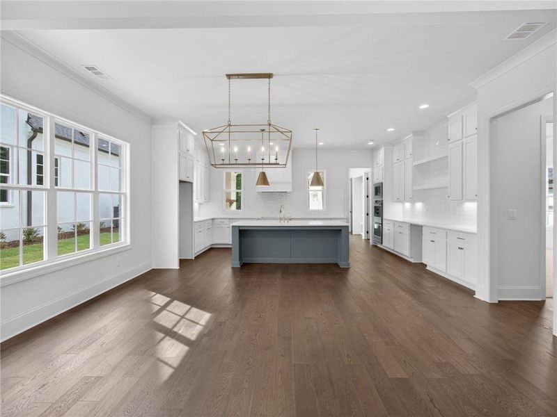 Spacious, unfurnished interior of a new home in , Suwanee (Image 23).