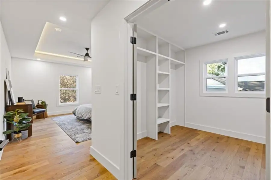 Image 41 of a home in .