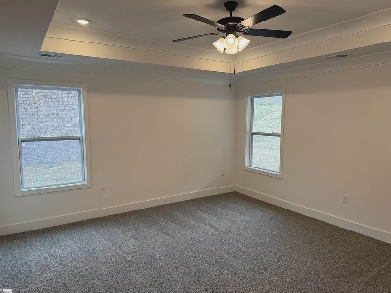 Spacious, unfurnished interior of a new home in Hidden Lake Estates, Greenville (Image 19).