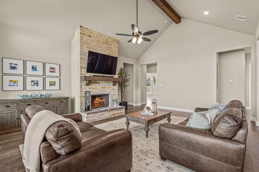 Furnished interior view inside a new home in The Meadows, Gunter (Image 9). Furnished interior view inside a new home in The Meadows, Gunter (Image 9).