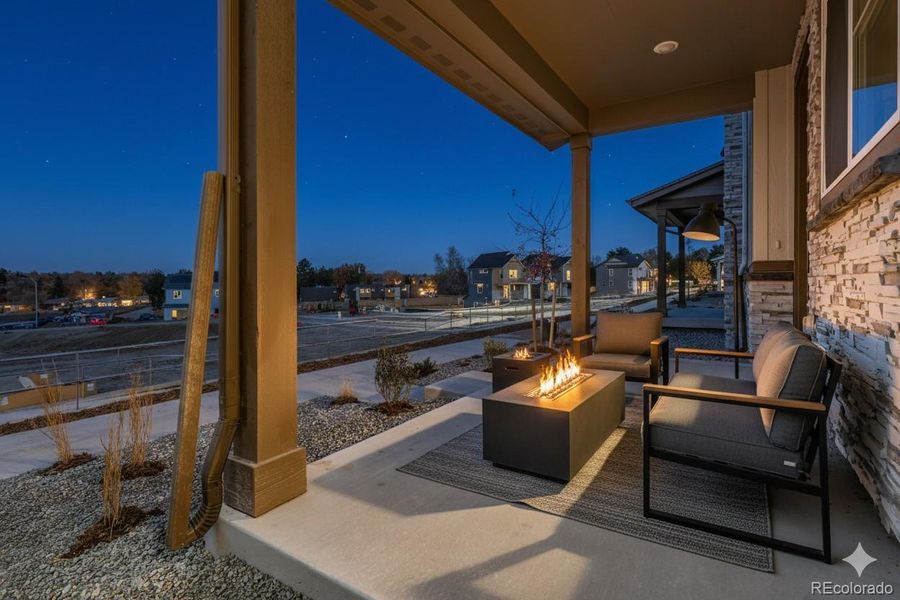 Virutally Staged : front porch