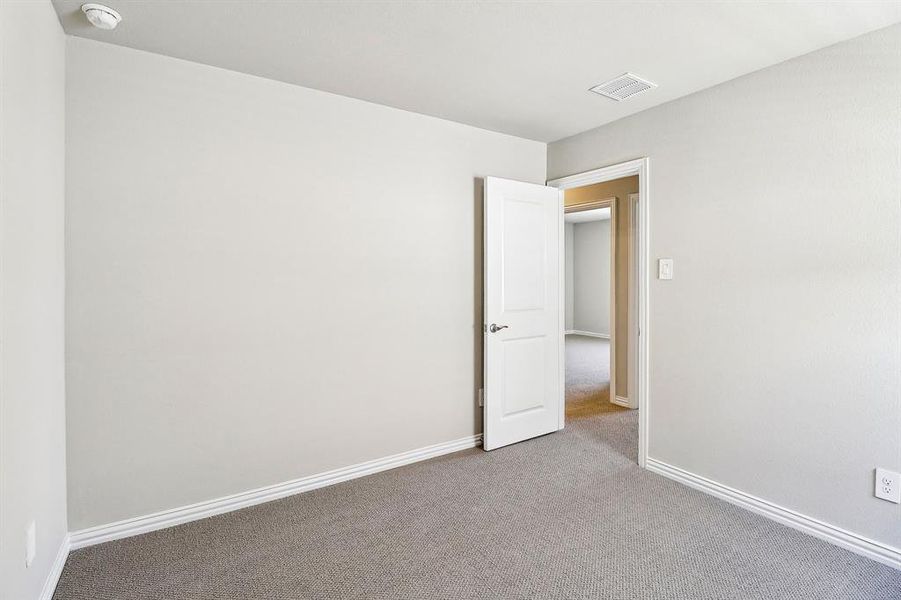 Photo is not of the actual home, but is an inspirational photo of builder’s model home and may depict options, furnishings, and/or decorator features that are not included. Photo is not of the actual home, but is an inspirational photo of builder’s model home and may depict options, furnishings, and/or decorator features that are not included.