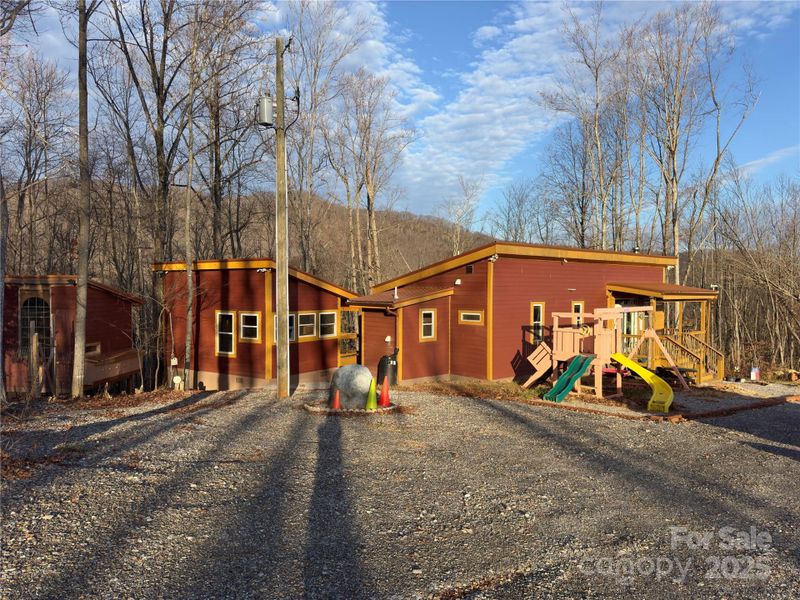 Community amenities in , Taylorsville (Image 14).