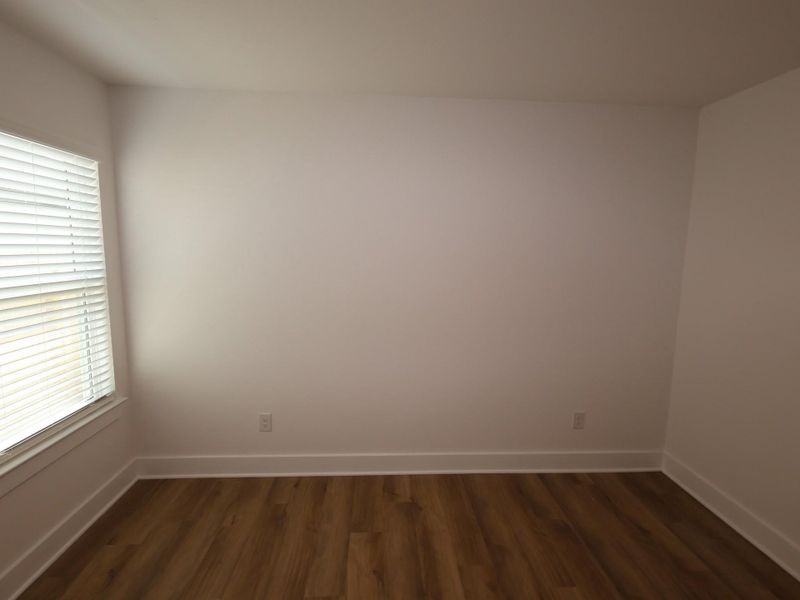 Spacious, unfurnished interior of a new home in Summerview, Fulshear (Image 7). Spacious, unfurnished interior of a new home in Summerview, Fulshear (Image 7).