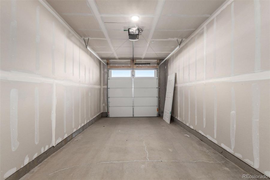 Image 31 of a home in Gateway Commons.