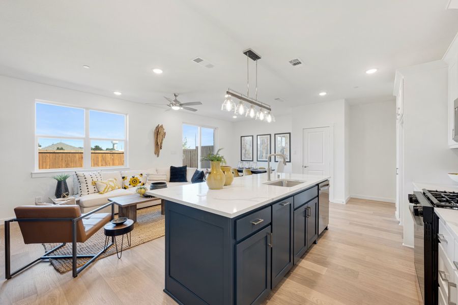Furnished interior view inside a new home in Woodbridge Townhomes, Wylie (Image 11).