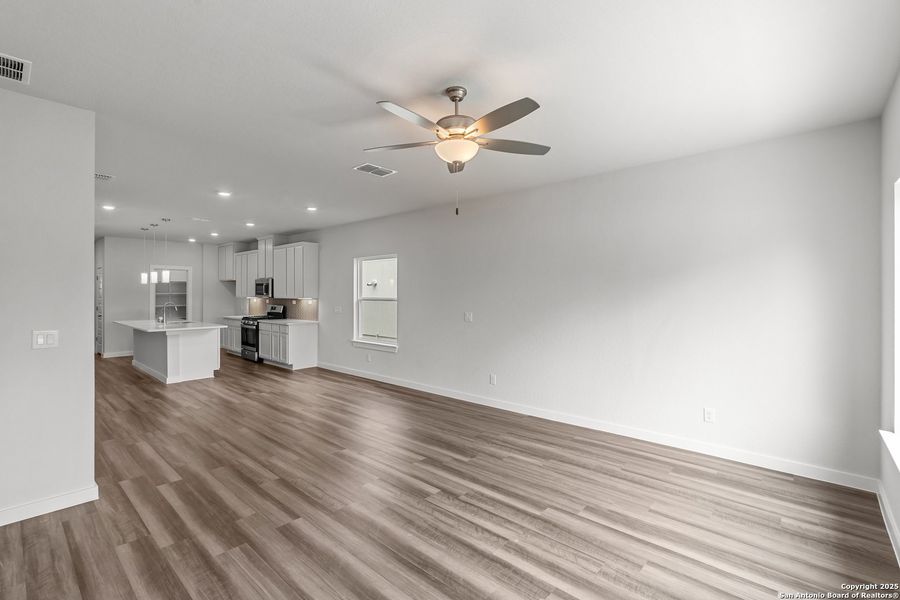 Image 25 of a home in August Fields.