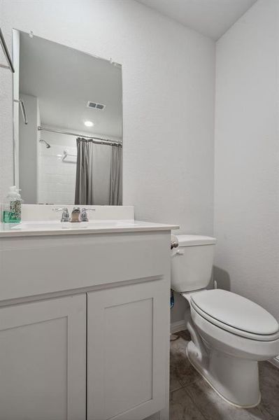 Furnished interior view inside a new home in Cambridge Brook, Denton (Image 24). Furnished interior view inside a new home in Cambridge Brook, Denton (Image 24).