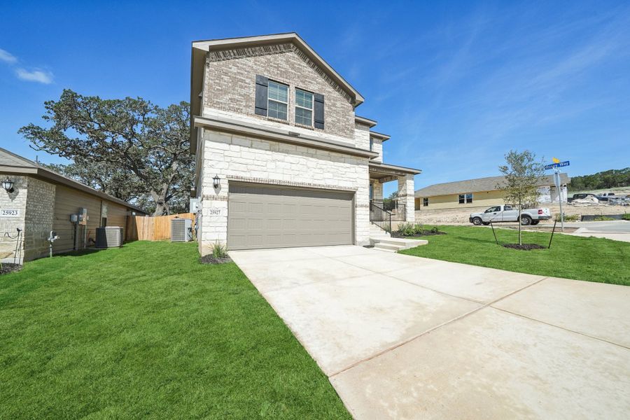 Front exterior of the Medina floorplan at a Meritage Homes community.