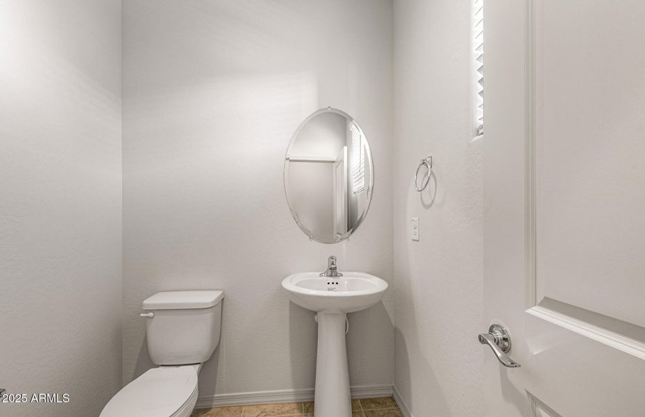 Powder Room Powder Room