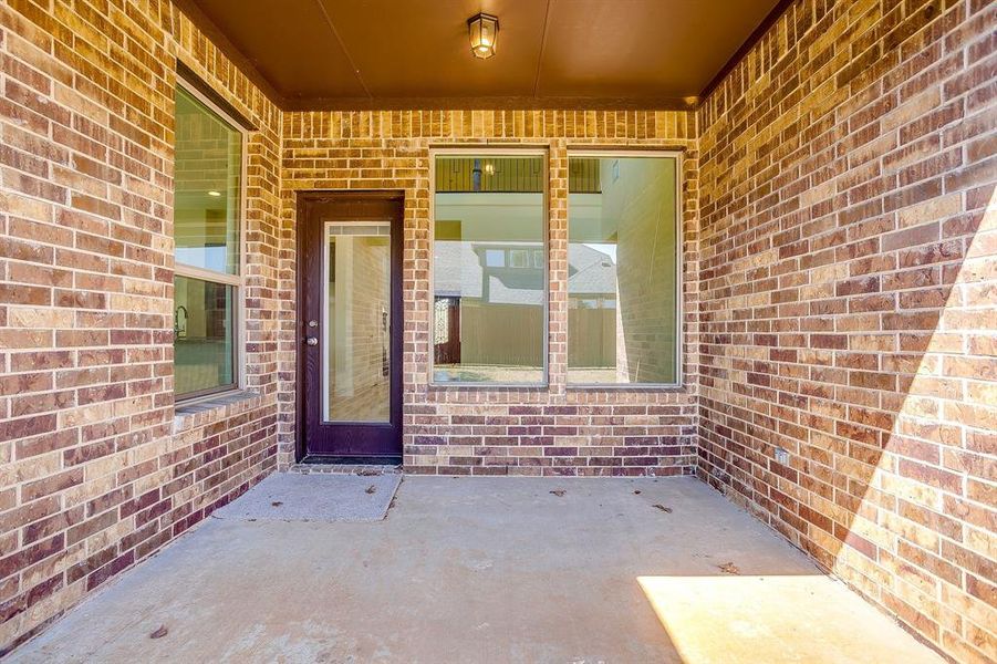 Exterior details and patio area of a home in , Fort Worth (Image 20). Exterior details and patio area of a home in , Fort Worth (Image 20).