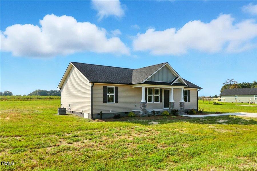 02-129 Grace Pond Ave-2