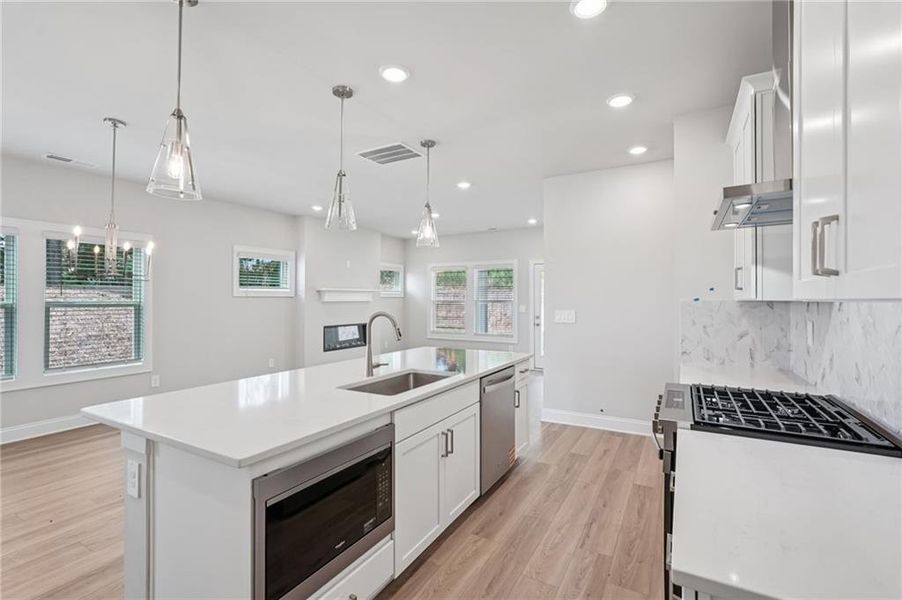 Furnished interior view inside a new home in Hemingway - Reserve Series, Cumming (Image 14). Furnished interior view inside a new home in Hemingway - Reserve Series, Cumming (Image 14).