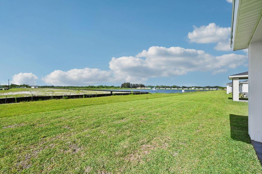 Image 38 of a home in Hampton Park - Classic Series. Image 38 of a home in Hampton Park - Classic Series.