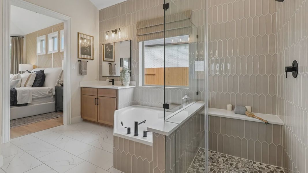 Model home photos of similar floorplans, not pictures of actual home. Model home photos of similar floorplans, not pictures of actual home.
