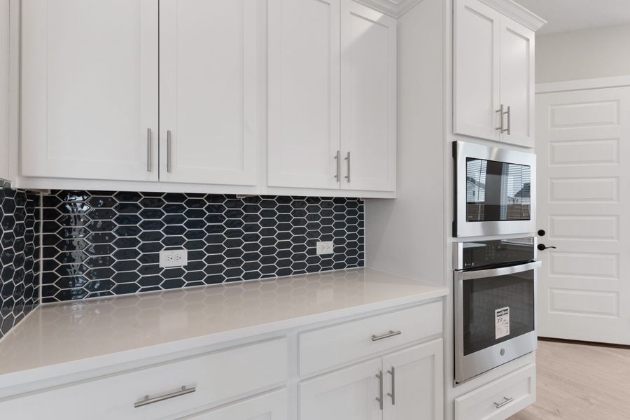 Image 58 of a home in Broken Oak.