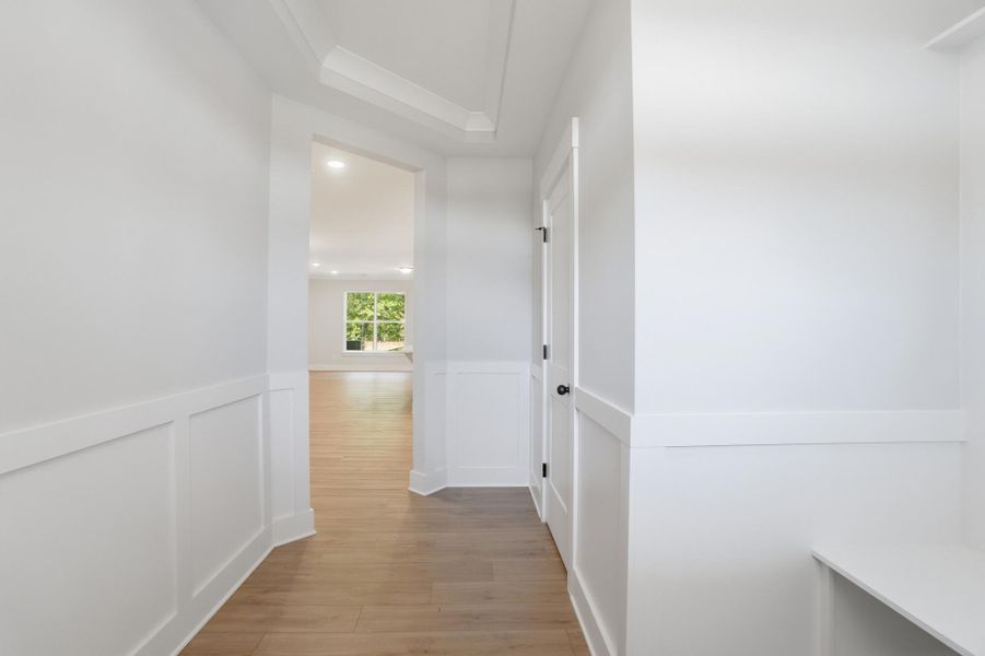 Spacious, unfurnished interior of a new home in Blythe Mill Townhomes, Waxhaw (Image 14).