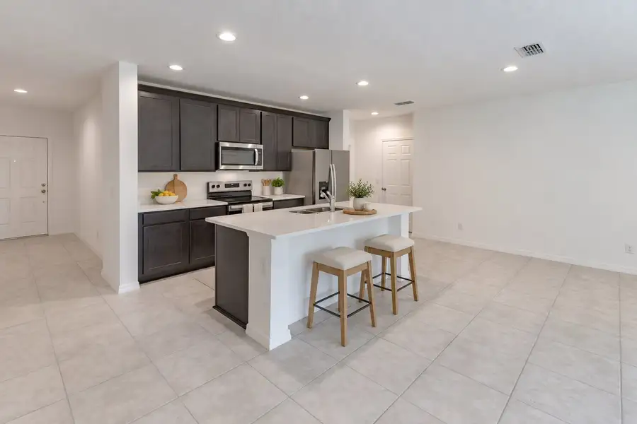 Spacious and Functional Kitchen in Central Florida Home