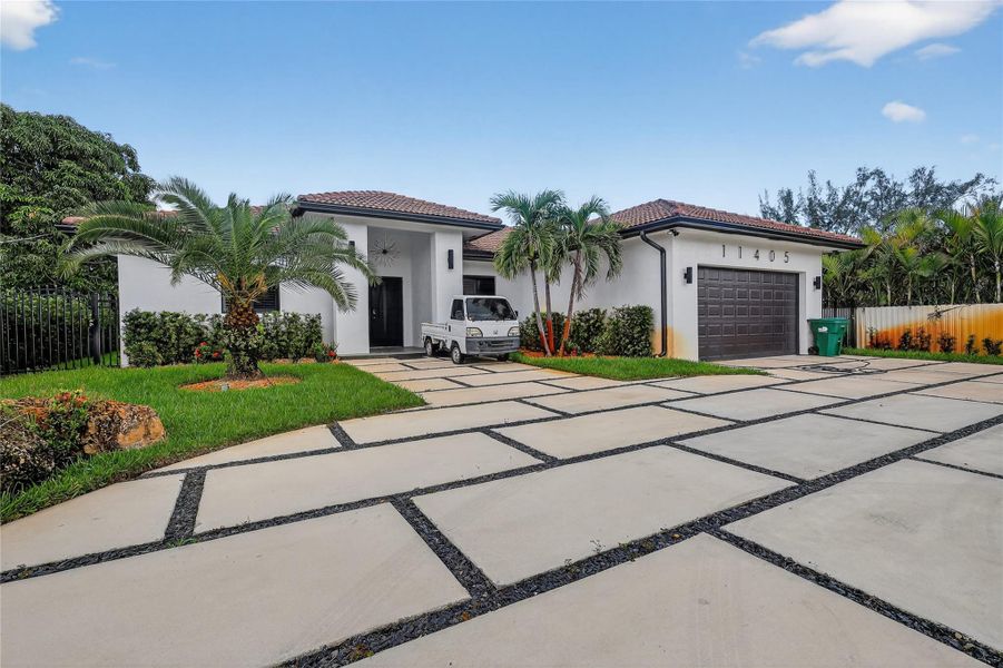 Front exterior of a new home in , Miami, FL, highlighting curb appeal (Image 4).