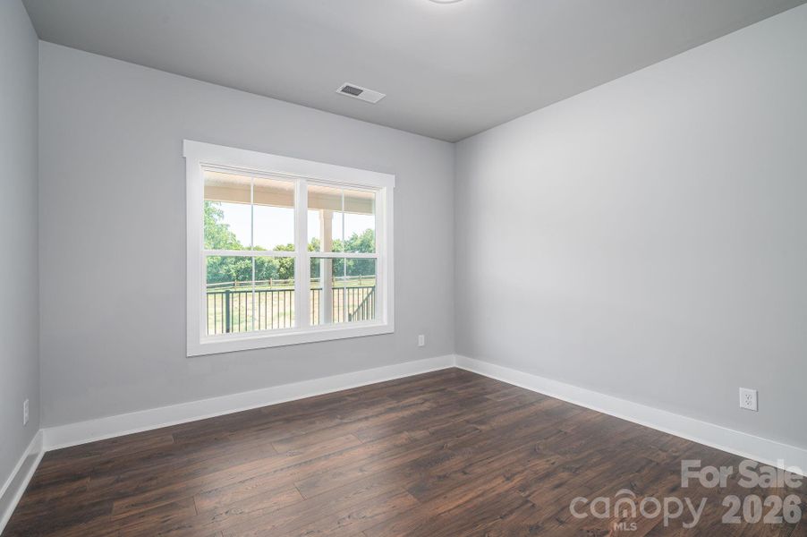 Spacious, unfurnished interior of a new home in , Maiden (Image 29).