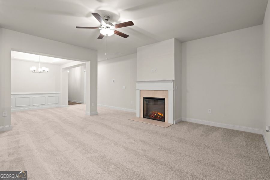 Spacious, unfurnished interior of a new home in Canterbury Villas, Carrollton (Image 20).