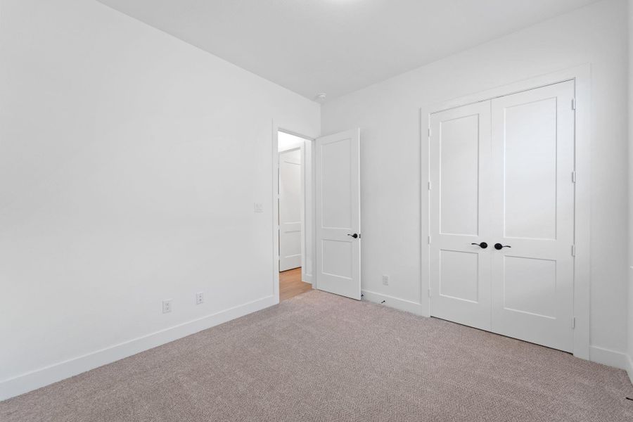 Photos are REPRESENTATIVE of the home /floor plan and are NOT of the actual home.  Selections, features, and room options may vary.
