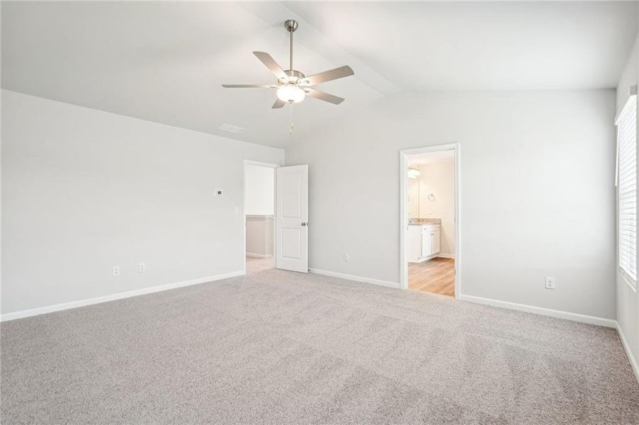 Spacious, unfurnished interior of a new home in Fairview Lake, Conyers (Image 40).