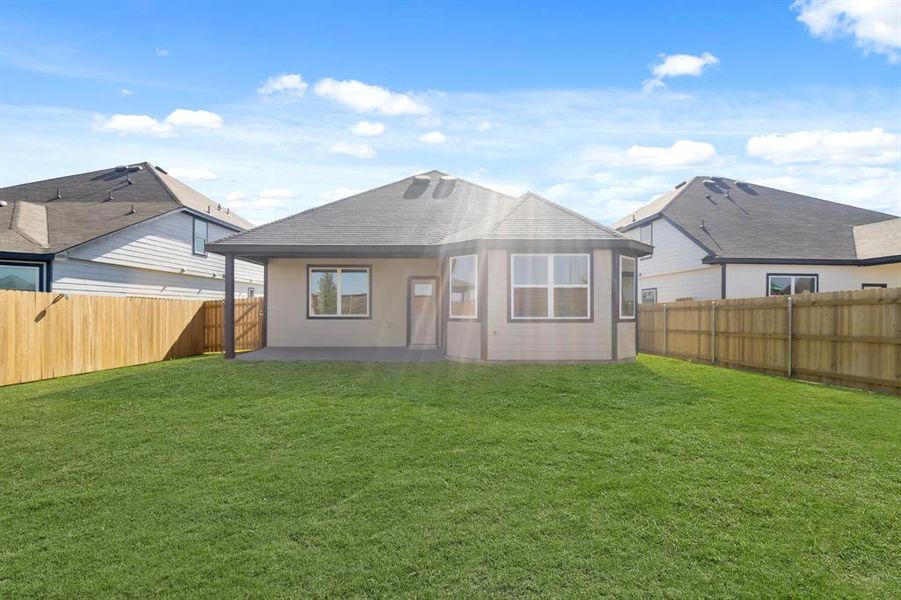 Exterior details and patio area of a home in Retreat at Fossil Creek, Fort Worth (Image 3). Exterior details and patio area of a home in Retreat at Fossil Creek, Fort Worth (Image 3).