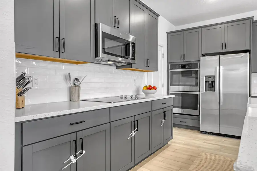 137 SE Birch (12)