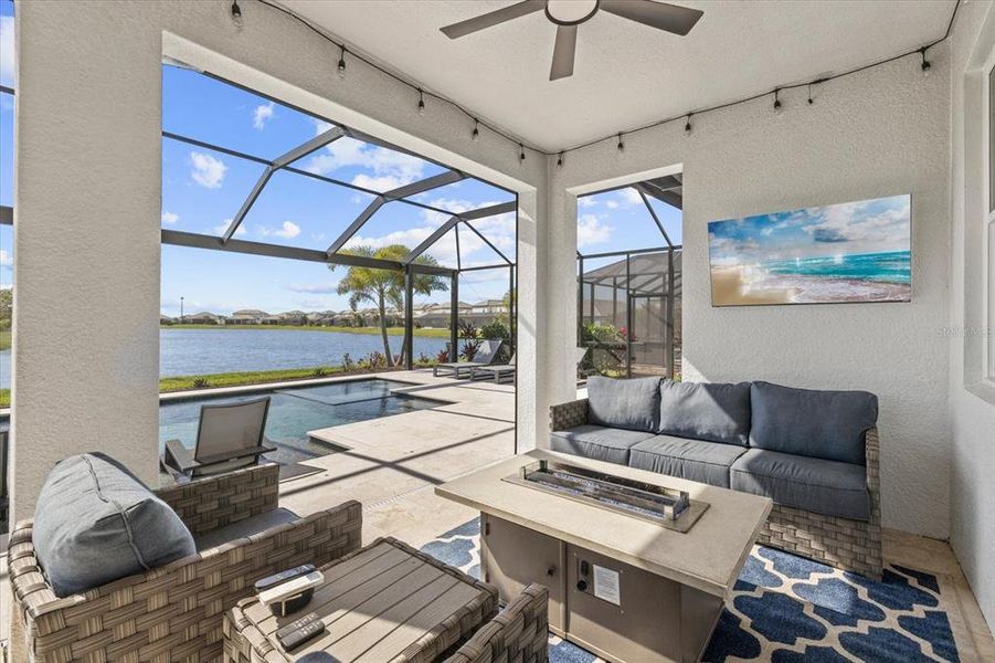 Exterior details and patio area of a home in , Lakewood Ranch (Image 31).